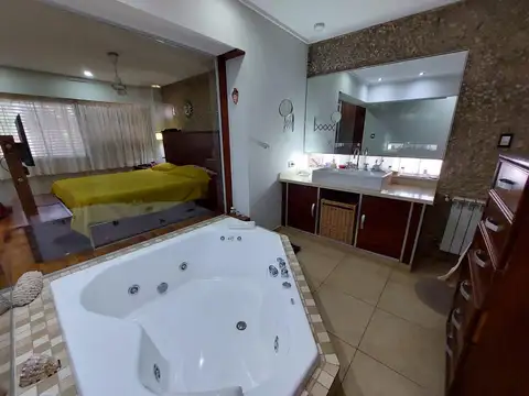 Casa en Venta en Republica De La Sexta, USD 450.000
