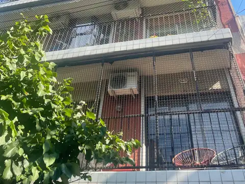 Cochabamba 4300, Piso 2