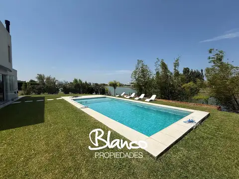 Casa en Venta de 5 dormitorios