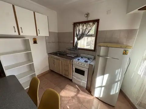 Depto Tipo Casa en Alquiler en Barrio Colinas de Peralta Ramos, $ 500.000