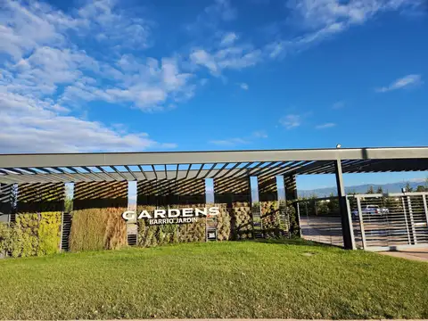 Terreno en  barrio privado Gardens