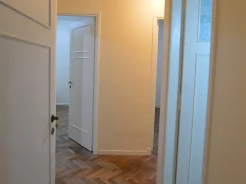 Departamento en Venta en Plaza San Martín, USD 228.000