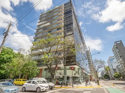 Oficina con cochera - Piso 6 - Al frente - Edificio AA - Belgrano