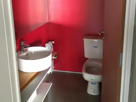 Presidente Hipólito Yrigoyen e/ Blas Parera y Rosetti