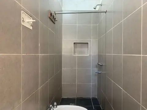 Depto Tipo Casa 4 ambientes con 2 baños