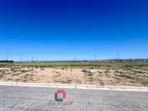 Terreno en Venta 10  mts Frente