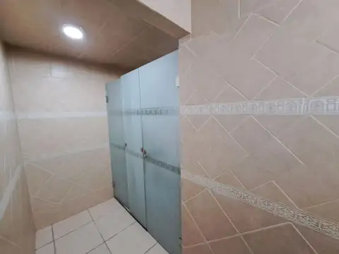 Local en Venta 70 años