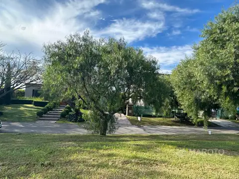 LOTE EN VENTA EN EL CANTON NORTE - FINANCIA - MAROTO PROPIEDADES