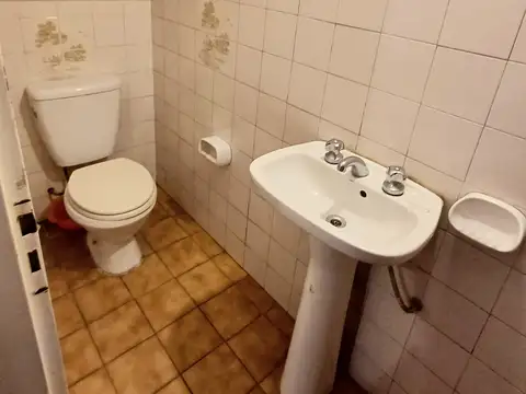 Depto Tipo Casa en Venta con 1 cocheras