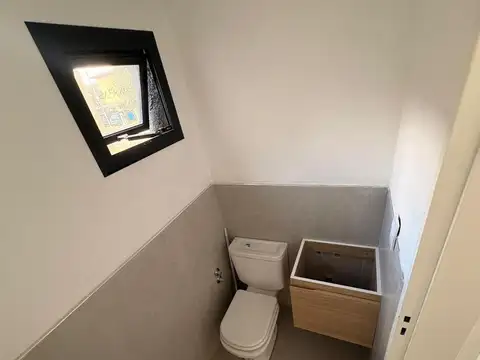 Casa en Venta en Villa Catalina, USD 135.000