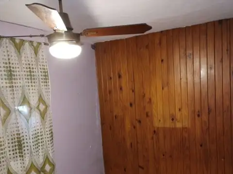 Casa en Venta en Rafael Calzada, USD 82.000
