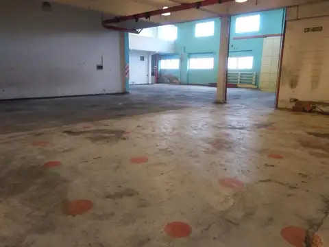 Galpon en Alquiler en Lomas de Zamora, $ 2.400.000