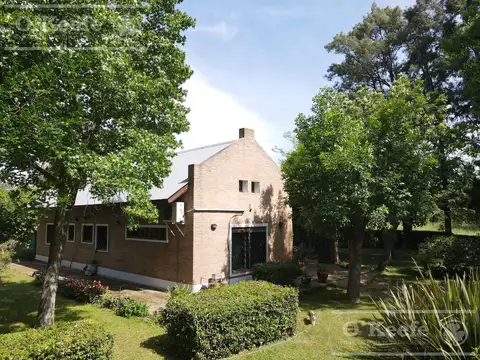 Casa en Venta Quinta Florencio Varela sobre lote de 2850m2