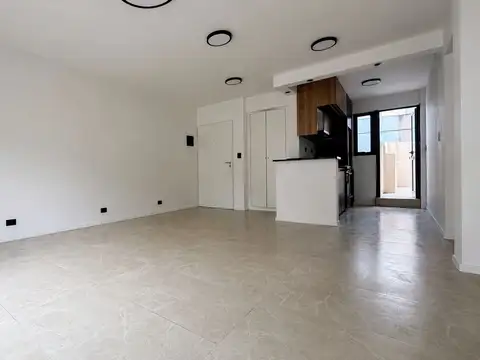 Depto Tipo Casa en Venta 66 años