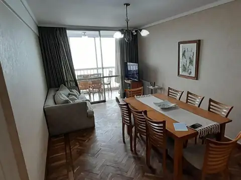 Colon 1550 , Piso 20