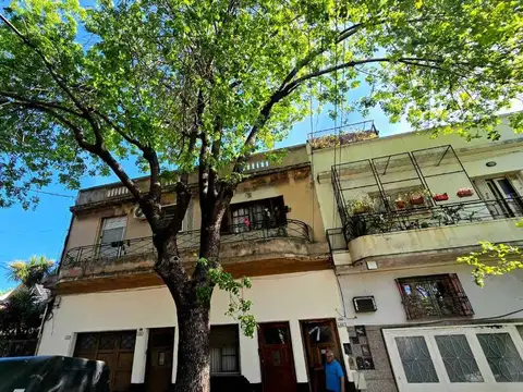 VENTA PH 4 AMBIENTES TERRAZA  VILLA REAL