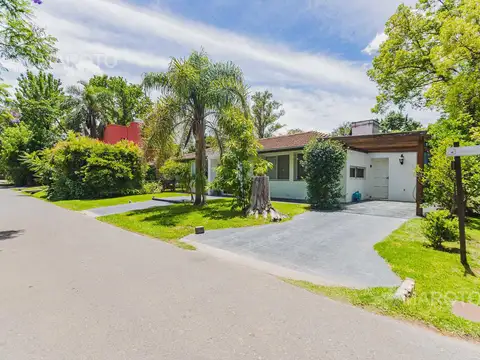 Casa en Alquiler Temporal con 2 cocheras