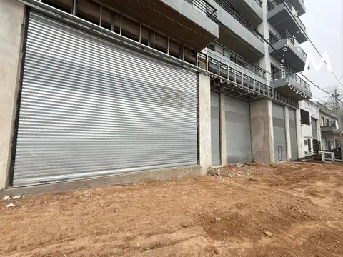 Local en Venta en Loma Hermosa, USD 85.000