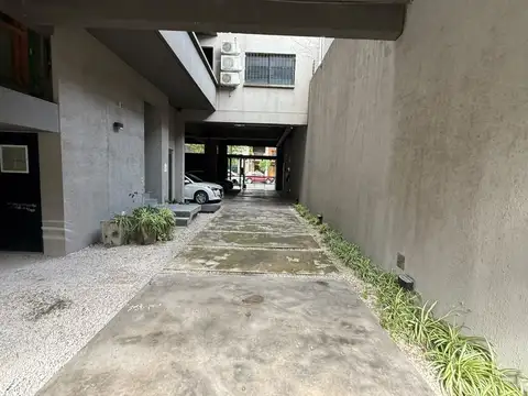 Monoambiente - cochera fija descubierta - Villa Ortuzar