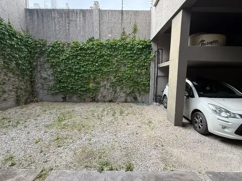 14 De Julio 1000, Piso 2