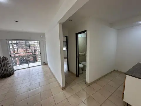 Departamento en Alquiler en Ramos Mejía Sur, $ 550.000