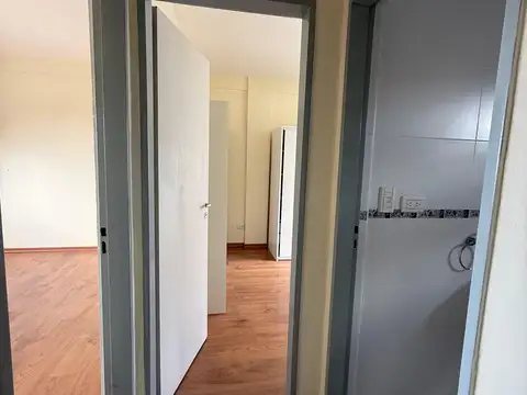 Departamento en Venta en Villa Luzuriaga, USD 62.000
