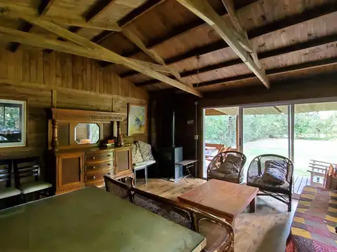 Casa 2 ambientes con 1 baño