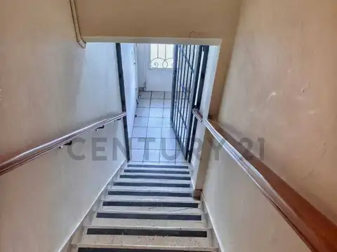 39 e/11 y 12 800, Piso 0