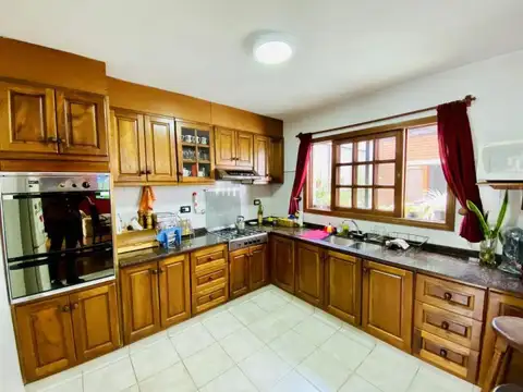 Casa en Venta en Rosario, USD 690.000