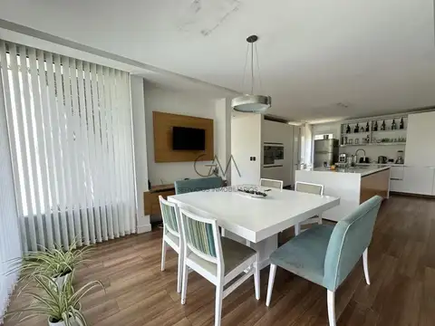 Av. Jorge Newbery 5005, Mar Del Plata, Buenos Aires, Argentina.