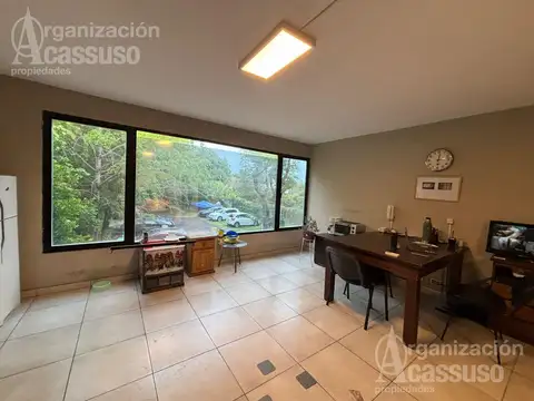 Oficina en Venta con 2 cocheras