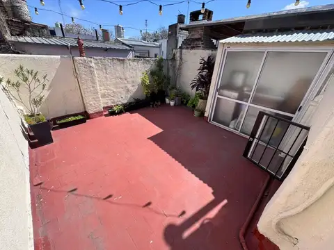 Depto Tipo Casa en Venta de 2 ambientes