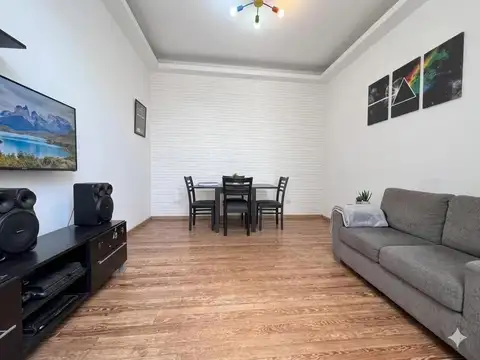Depto Tipo Casa en Venta de 1 dormitorio