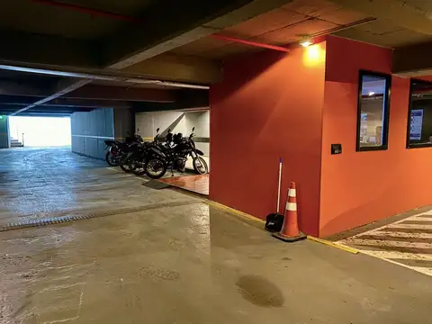 Avenida Exequiel Bustillo 1000
