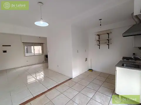 VENTA - Dpto. 1 Amb. balcón Victoria.