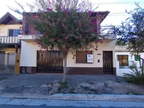 Casa en venta en Lima de 5 ambientes APTA CREDITO HIPOTECARIO