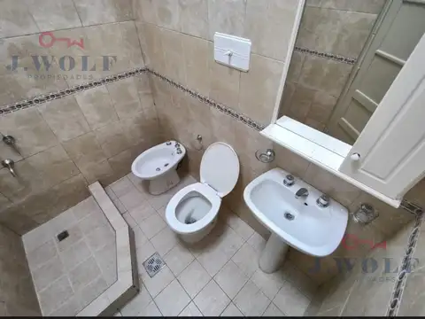 Depto Tipo Casa en Alquiler de 3 ambientes