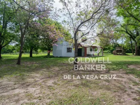Quinta sobre gran terreno arbolado