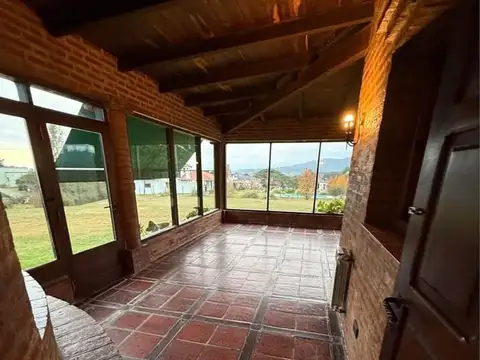 Casa en Alquiler de 4 dormitorios