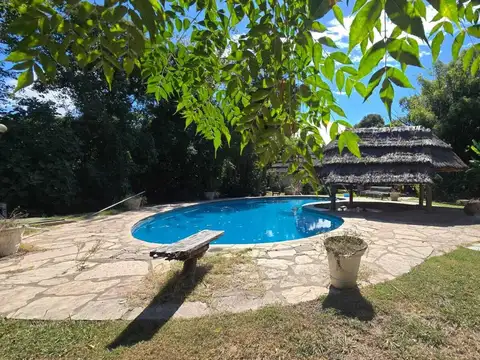 Casa en Venta con 1 cochera