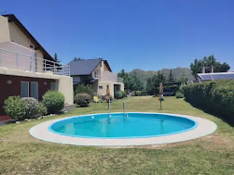 Depto Tipo Casa en Venta con 4 cocheras