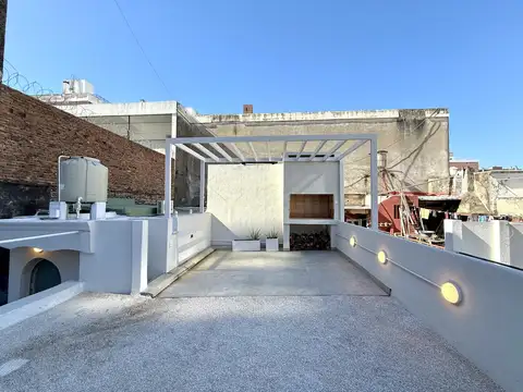 Casa 4 ambientes con 1 baño
