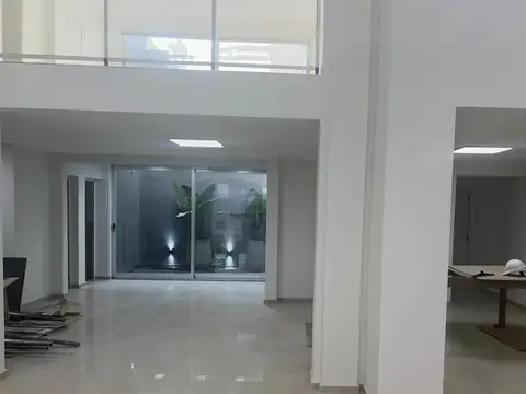 Local en Alquiler A Estrenar