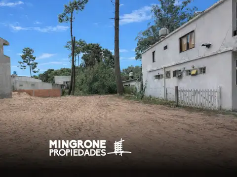 Lote comercial sobre Avenida Victor Hugo, Ostende. Pinamar