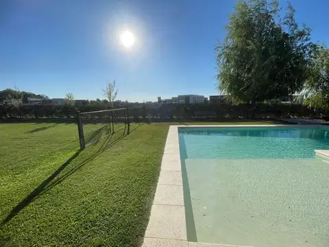 Casa  en Venta ubicado en San Sebastian, Escobar, G.B.A. Zona Norte