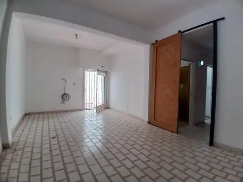 Departamento en Alquiler en Villa Ballester, $ 600.000