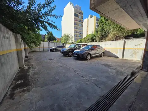 Cochera en Venta - Villa Pueyrredón | Muy buena ubicación