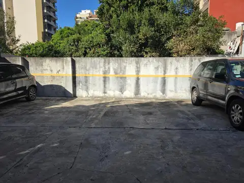 Cochera en Venta - Villa Pueyrredón | Muy buena ubicación