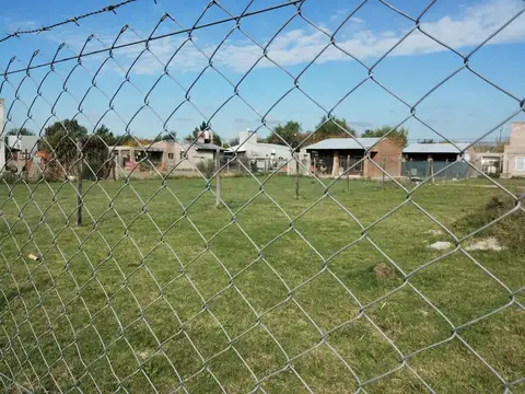 Terreno en Venta 34  mts Fondo