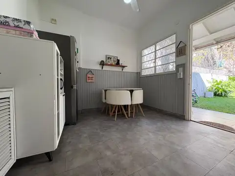 Depto Tipo Casa en Venta con 2 cocheras
